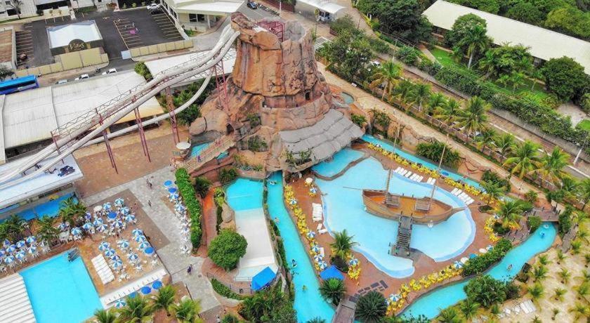 Piazza Diroma - Com Acesso Acqua Park Cn-Go Aparthotel Caldas Novas Kültér fotó